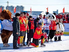 Соревнования по хоккею в рамках Международного российско-китайского фестиваля зимних видов спорта