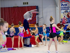 В Благовещенске прошли соревнования по художественной гимнастике "Новогоднее конфетти 2022"