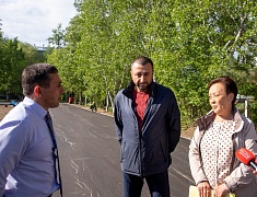 Рабочее совещание мэра Благовещенска Олега Имамеева по строительству умной спортивной площадки в Моховой пади