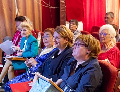 Юбилейное 25-летие празднуют ветераны просвещения города