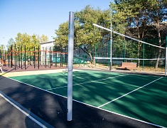 Мэр Благовещенска Олег Имамеев проверил готовность «умной» спортплощадки в Моховой Пади