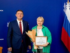 Представителей сферы торговли чествовали в Благовещенске