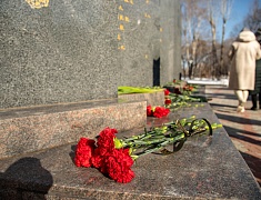 В Благовещенске почтили память воинов-интернационалистов