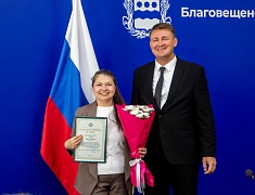 Благовещенск чествует работников торговли