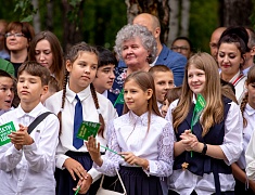Мэр Города Олег Имамеев поздравил благовещенцев с днём знаний