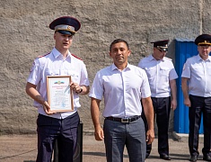 Мэр Благовещенска Олег Имамеев поздравил Госавтоинспекцию с 88-летием со дня основания