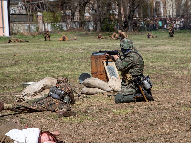 В Благовещенске дважды на 9 Мая покажут реконструкцию боя «Лето 44-го»