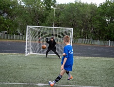 На базе стадиона гимназии №1 стартовали «Футбольные каникулы»