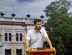 Накануне Дня работника торговли в Благовещенске чествовали руководителей, продавцов, менеджеров и официантов