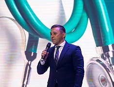 Мэр города Олег Имамеев поздравил медиков с их профессиональным праздником