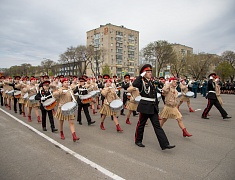 Торжественное прохождение войск в честь Дня Победы