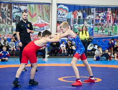 В Благовещенске прошли соревнования по вольной борьбе памяти Героя России Ивана Цевуна