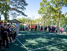 В селе Садовом Благовещенска открыли современную спортивную площадку