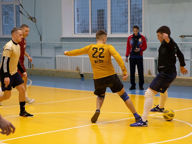 Мастер-класс по футболу от заслуженного мастера спорта России Сергея Березина