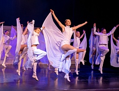 «Ровесники» выступили на сцене ЦЭВД