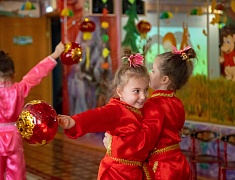 В язык и культуру Поднебесной с сентября погружаются ребята 5-7 лет в прогимназии, детских садах №4 и №28