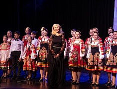 Елизавета Долженкова представила программу «Я люблю тебя, Россия»