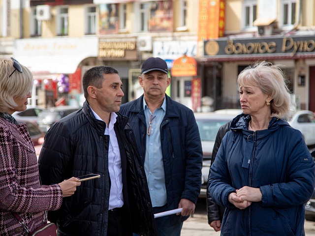 Олег Имамеев: «До конца года 9 торговых центра Благовещенска приведут в соответствие, согласно Правилам благоустройства»