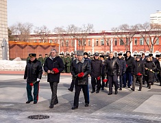 В Благовещенске почтили память защитников Отечества