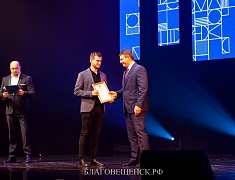 Мэр Благовещенска поздравил строителей с профессиональным праздником