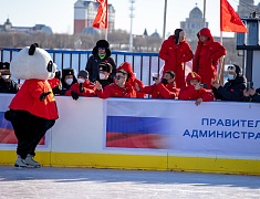 Автомобильные гонки в рамках Международного российско-китайского фестиваля зимних видов спорта