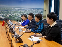 Делегация отдела агитации и пропаганды горкома и управления культуры Хэйхэ посетила Благовещенск в рамках культурного обмена между странами-соседями