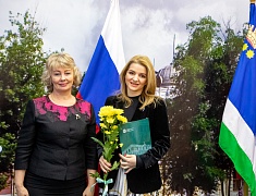  В Благовещенске чествовали работников бытового обслуживания населения