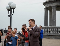 В Благовещенске прошла акция, посвященная Дню памяти детей-жертв войны в Донбассе