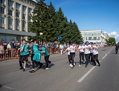 Кубок мэра и 18 литров молока получили участники «Городских гонок» в Благовещенске