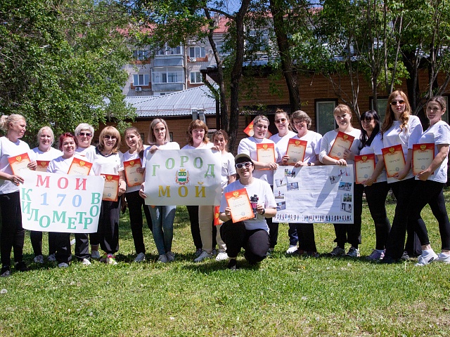 В детском саду № 5 в рамках корпоративной программы здоровьесбережения и в честь Дня города прошла оздоровительная акция «Город мой! Мои 170 км»