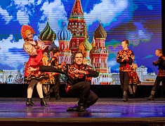 Хореографический ансамбль «Ровесники» отметил 59-летие ярким концертом