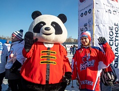 Соревнования по хоккею в рамках Международного российско-китайского фестиваля зимних видов спорта