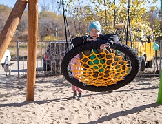 В Благовещенске открыли ещё 3 обновлённые детские площадки