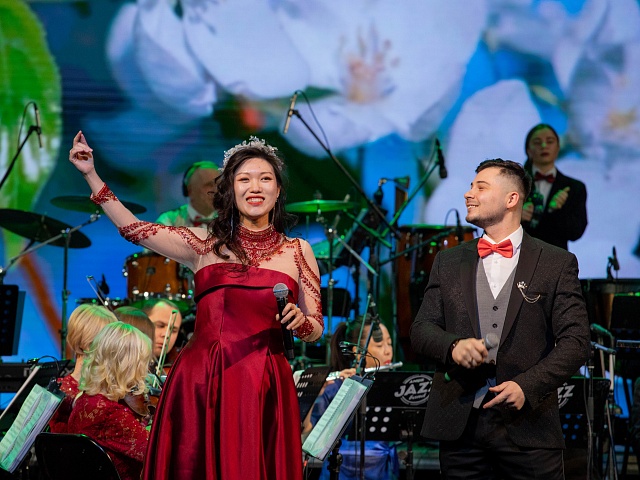 В Благовещенске прошел концерт российско-китайского оркестра