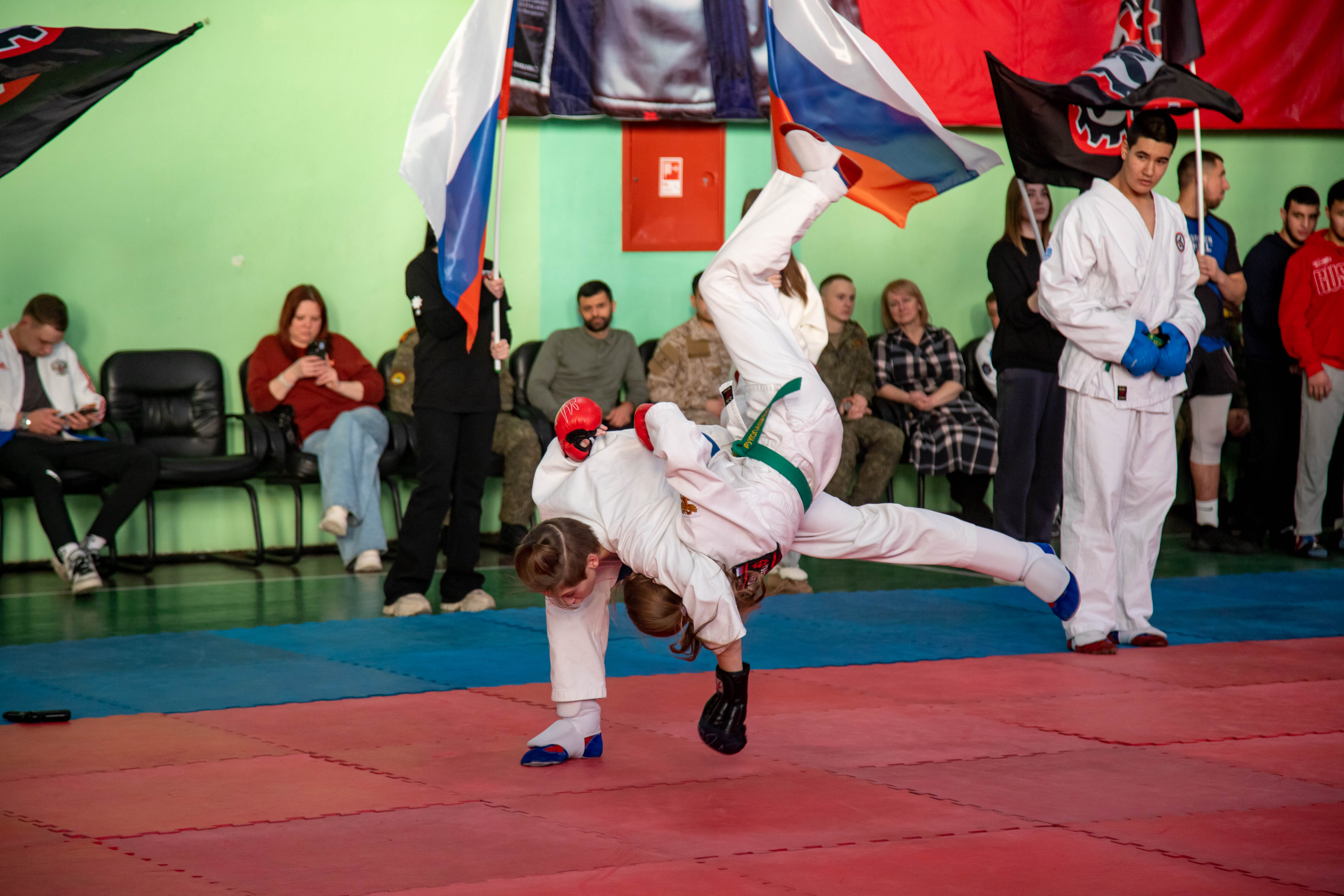 В стенах ДВОКУ прошёл чемпионат по армейскому рукопашному бою