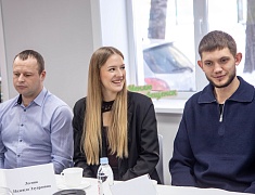 Мэр Благовещенска Олег Имамеев встретился со студенческими семьями Благовещенска