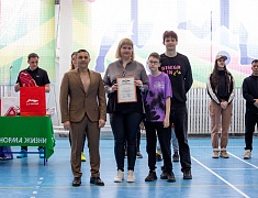 В честь Года семьи в Благовещенске провели семейный бадминтон