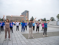 Порядка 350 благовещенцев вышли на общегородскую зарядку