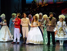 Предновогодний спектакль "Потерянная туфелька"