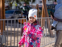 В Благовещенске открыли ещё 3 обновлённые детские площадки