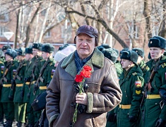 В Благовещенске почтили память воинов-интернационалистов