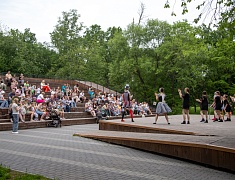 В Первомайском парке Благовещенска появилась шахматная площадка