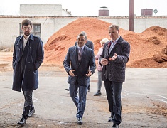 Мэр Олег Имамеев посетил производственный комплекс "Аметис"