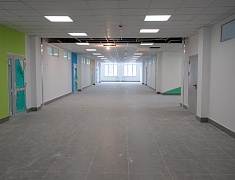 Мэр Благовещенска Олег Имамеев проинспектировал строительство нового корпуса 16 школы на улице Тепличной