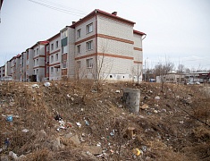 Мэр Благовещенска Олег Имамеев вместе с фан-клубом города очистил еще одну городскую территорию