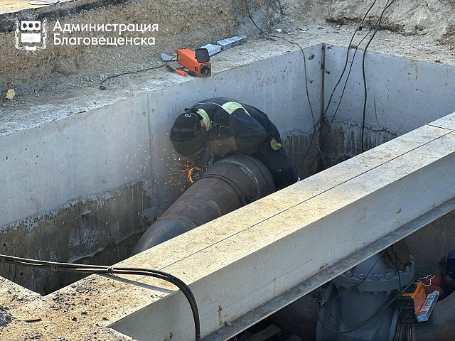 Олег Имамеев поставил на жесткий контроль ситуацию с перекрытием перекрестка Амурской – Театральной