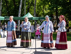 В Первомайском парке прозвучали задорные казачьи песни