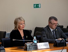 Делегация Хэйхэ поздравила благовещенцев с наступающим Новым годом