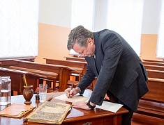 В Алексеевской гимназии открыли исторический кабинет биологии