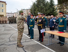 Мэр Благовещенска Олег Имамеев поздравил выпускников ДВОКУ с окончанием учебы